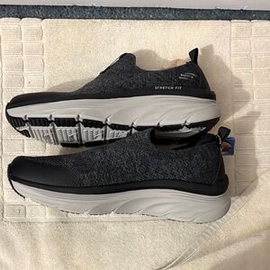 Skechers Men's Gray Stretch Fit Sneakers